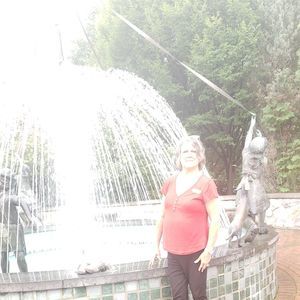 Meet your Posher, Lisa